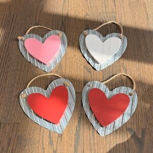 Set of Heart-Shaped Wall Decor